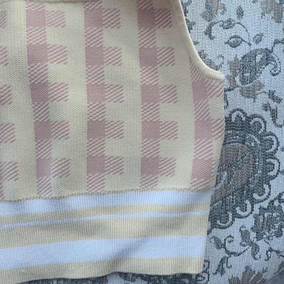 Babaton Squareneck cropped tank - Picture 2 of 5